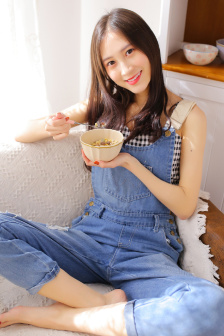 多多日本多阿姨你咋多嘞什么歌